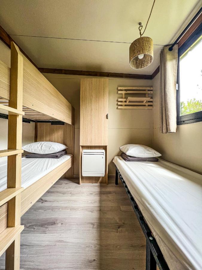 Onlycamp Le Pont Romain Yvre-l'Eveque Екстер'єр фото
