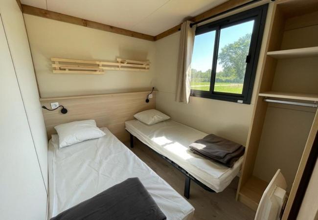 Onlycamp Le Pont Romain Yvre-l'Eveque Екстер'єр фото